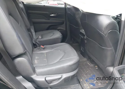 2024 Toyota Grand Highlander Xle from USA, damaged, VIN 5TDAAAB56RS047902